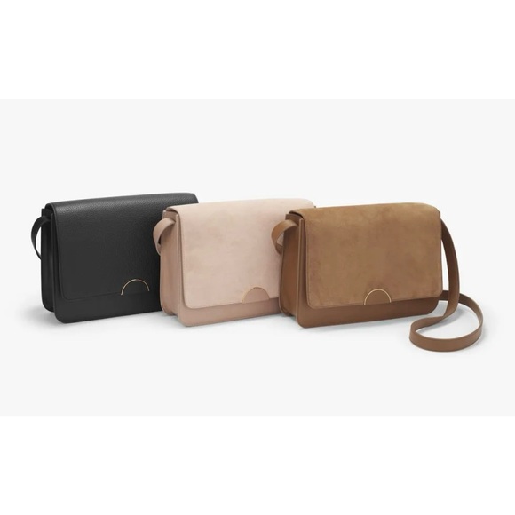 EUC Cuyana Spring 2018 Classic Shoulder Bag In Nude - Picture 2 of 10